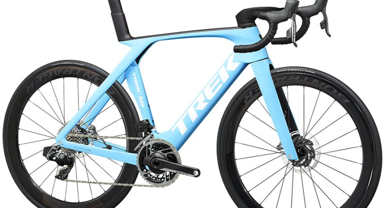 2023 Trek Madone SLR 9 eTap Gen 7 Road Bike (M3BIKESHOP)