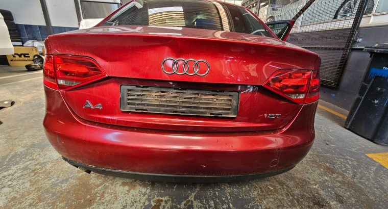audi a4 b8 2009 cdh stripping for spares