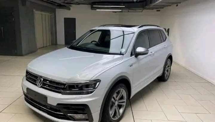 2019 Volkswagen Tiguan 4 Motion Highline R-Line