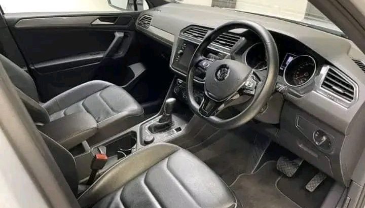 2019 Volkswagen Tiguan 4 Motion Highline R-Line