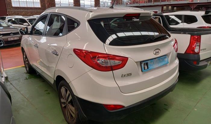2015 Hyundai Ix35 2.0 Engine Capacity with Manuel Transmission, C