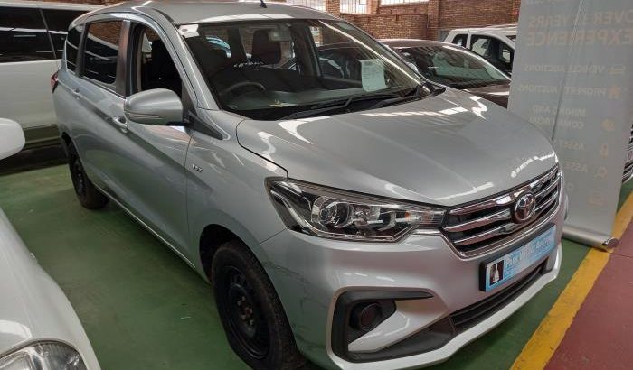 Toyota Rumion 1.5 TX AT