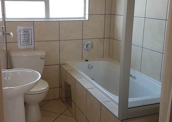 2 Bedroom Town House in Vaalpark Sasolburg