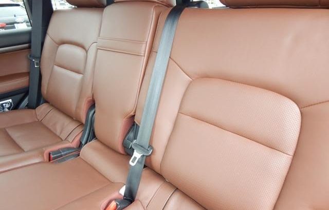 2016 TOYOTA LAND CRUISER LIMITED
