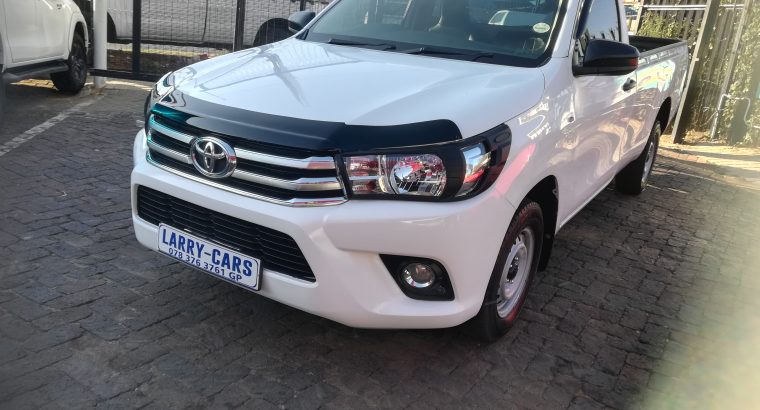 Toyota Hilux 2.0 Vuti Single Cab 2023