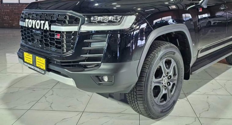 2023 Toyota Land Cruiser 300 V6 3.5 T GR-S