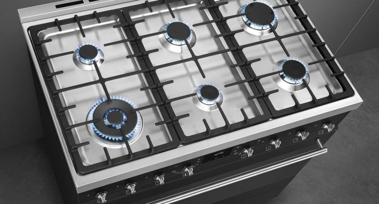 Smeg 90cm Matt Black Cooker with Gas Hob – C9MAMBSSA2