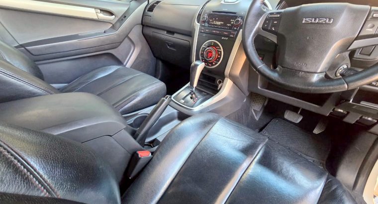 2015 KB300 LX D-TEQ Super Cab Bakkie (Auto)