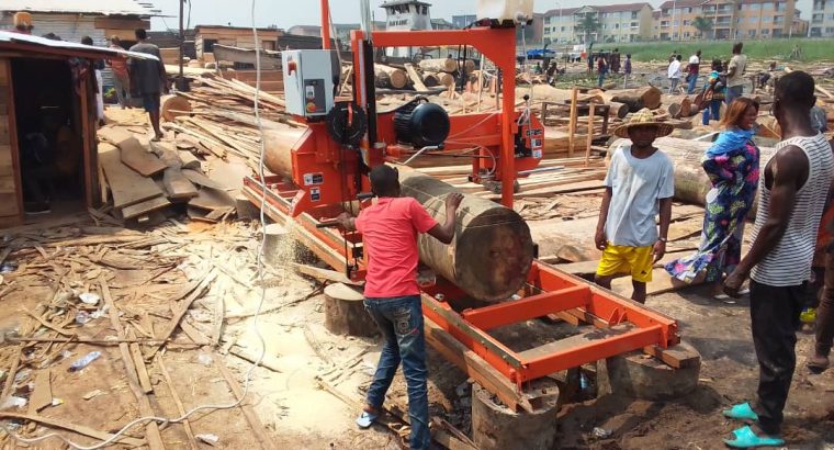 Wood Cutting Machine
