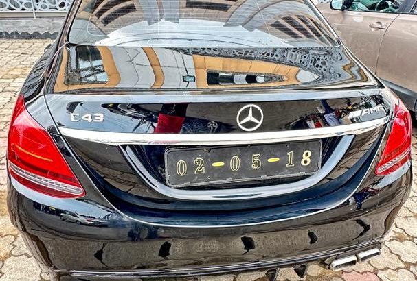 Mercedes-Benz C series. 2015 Model.