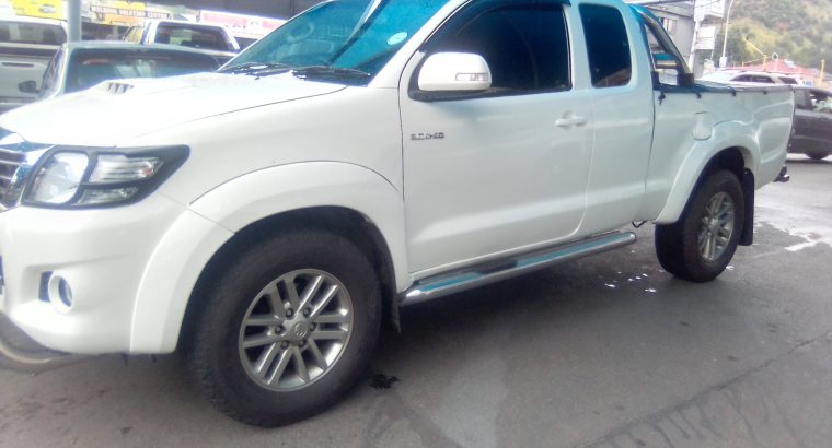 Pre-owned 2014 Toyota Hilux 3.0 Engine Capacity D4D Extra Cab wit