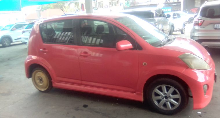 Pre-owned 2009 Daihatsu Siron 1.3 Engine Capacity with Manuel Tra