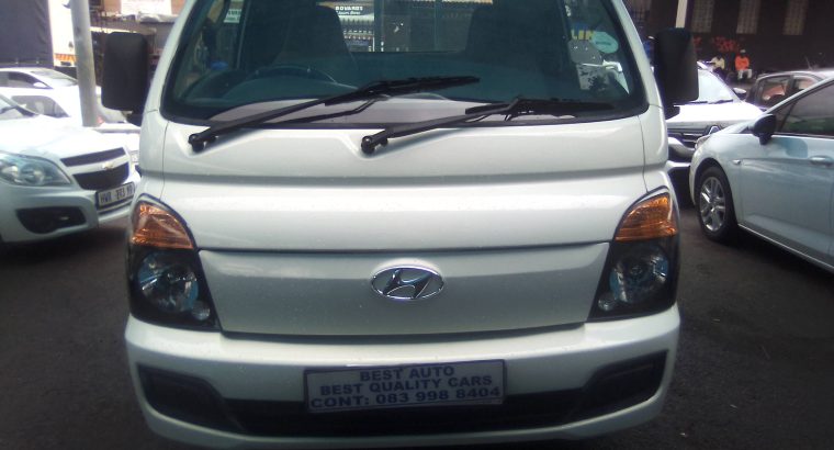 Pre-owned 2006 Hyundai H-100 2.5 Engine Capacity Diesel with Manu