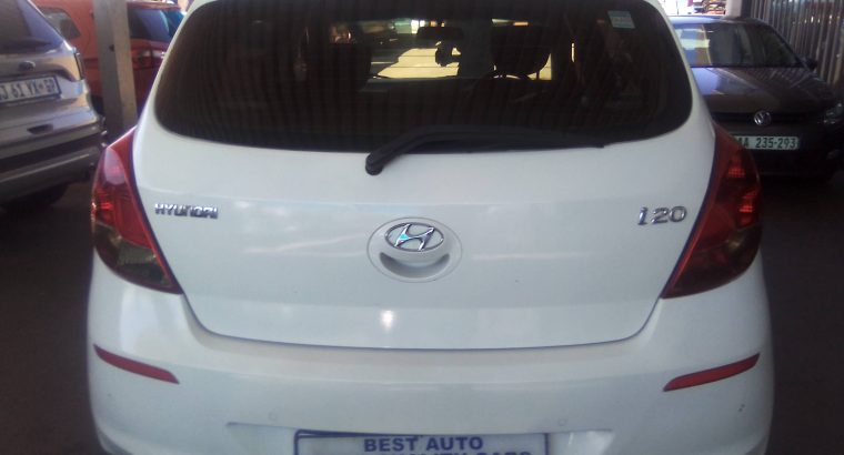 Pre-owned 2013 Hyundai i20 1.6 Engine Capacity with Manuel Tran