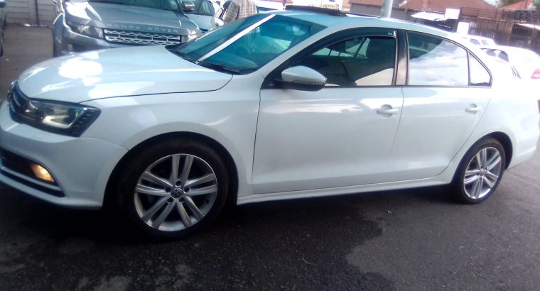 Pre-owned 2017 VW Jetta 6 1.4 Engine Capacity TSI Sedan with Aut