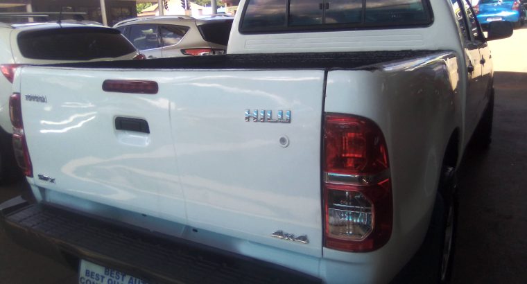 Pre-owned 2010 Toyota Hilux 2.5 Engine Capacity Double Cab with M