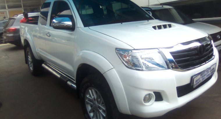 Pre-owned 2012 Toyota Hilux 3.0 Engine Capacity D4D 4X4 Extra Ca