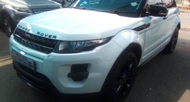 Pre-owned 2012 Range Rover 2.0 Engine Capacity SD4 Diesel with A