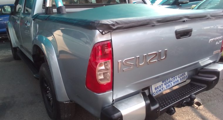 Pre-owned 2011 Isuzu KB-300 3.0 Engine Capacity Double Cab with M