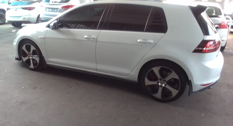 Pre-owned 2015 VW Golf 7 2.0 Engine Capacity with Automatic Tran