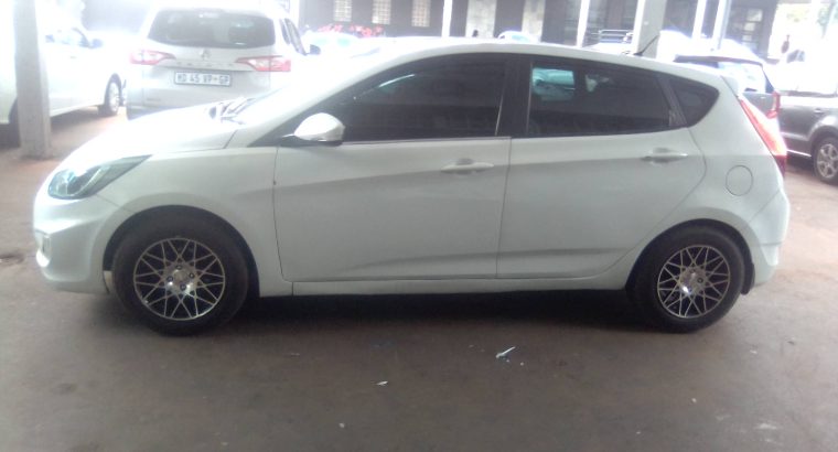 Pre-owned 2016 Toyota Accent i30 1.6 Engine Capacity Hatchback