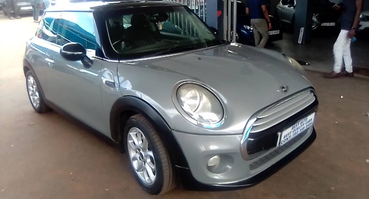 Pre-owned 2014 Mini Cooper 1.5 Engine Capacity xs 52 with Manue