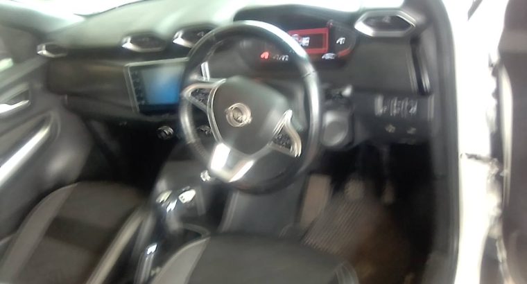 Pre-owned 2021 Nissan Magnite 1.0 Engine Capacity with Automatic