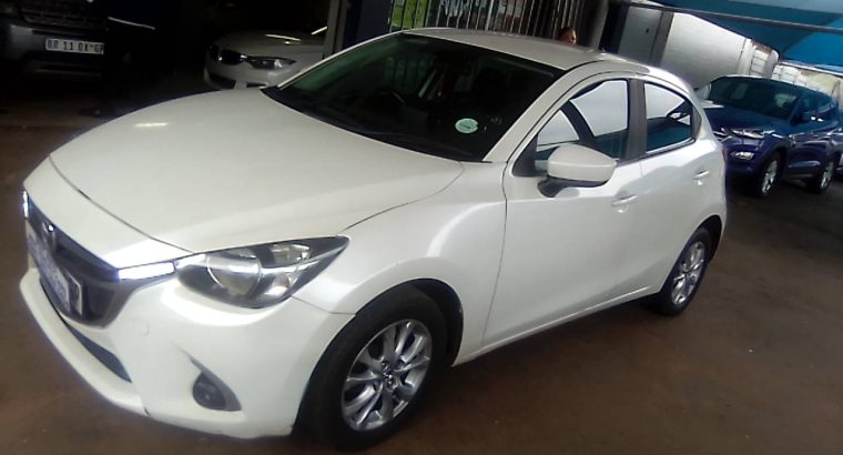 Pre-owned 2017 Mazda 2 1.5 Engine Capacity Active with Manuel Tr