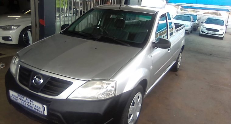 Pre-owned 2014 Nissan Np-200 1.6 Engine Capacity with Manuel Tran