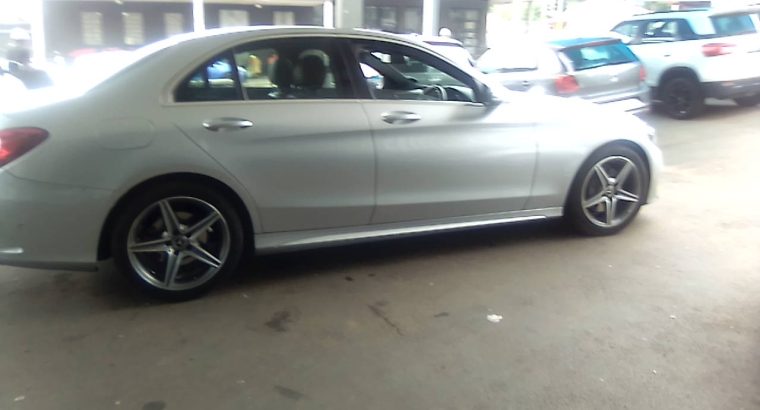Pre-owned 2018 Mercedes Benz C-200 with Automatic Transmission,