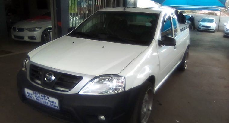 Pre-owned 2020 Nissan Np-200 1.6 Engine Capacity with Manuel Tra