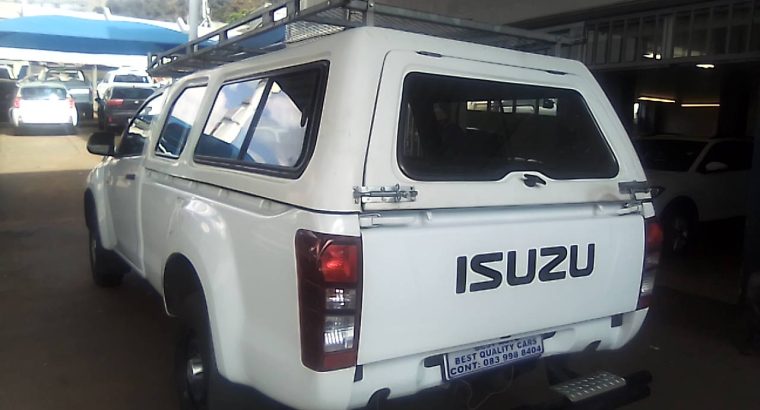 Pre-owned 2020 Isuzu KB-250 2.5 Engine Capacity Single Cab Canop