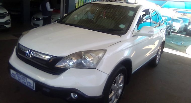 Pre-owned 2009 Honda CR-V 2.0 Engine Capacity SUV with Automatic