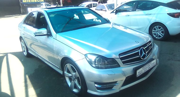Pre-owned 2014 Mercedes Benz C-200 with Automatic Transmission,
