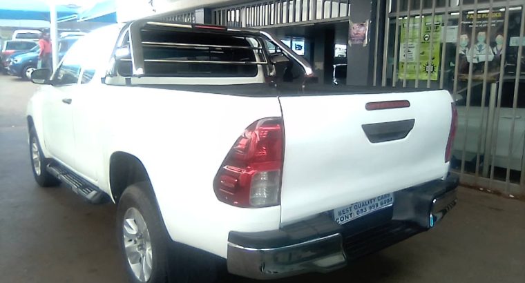 Pre-owned 2020 Toyota Hilux 2.4 Engine Capacity GD6 Extra Cab wi