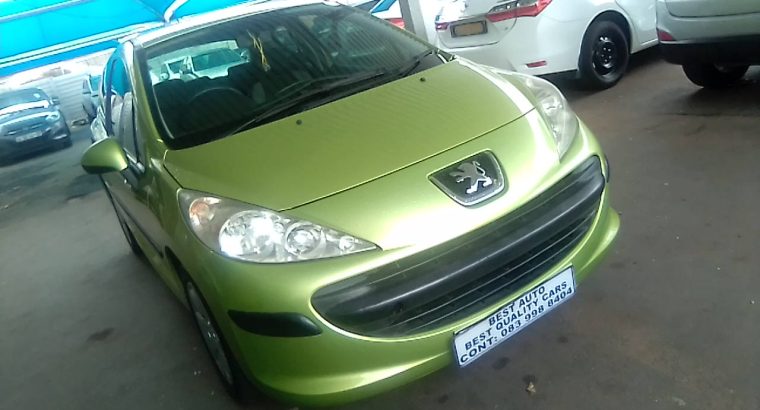 Pre-owned 2008 Peugeot 207 with Manurl Transmission, Electric Win