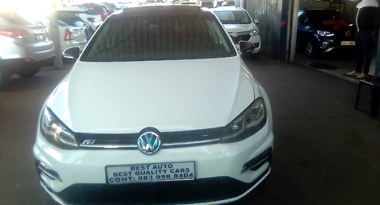 Pre-owned 2019 VW Golf 7 2.0 Engine Capacity R-Line with Automati