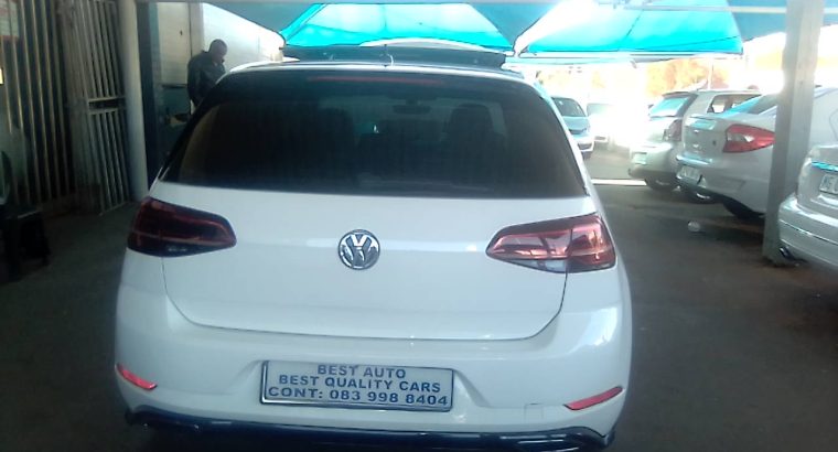 Pre-owned 2019 VW Golf 7 2.0 Engine Capacity R-Line with Automati
