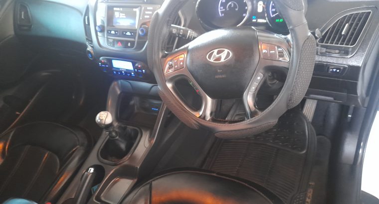 Pre-owned 2016 Hyundai IX35 2.0 Engine Capacity with Manuel Tran
