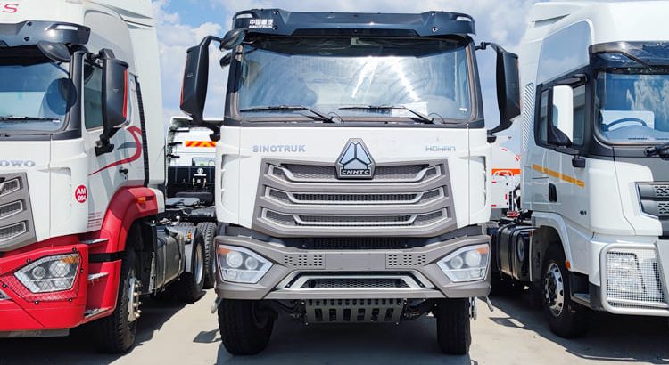 SINOTRUK HOWO NX 6X4 TRACTOR TRUCK RH