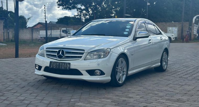 Mercedes Benz c200 compressor unregistered