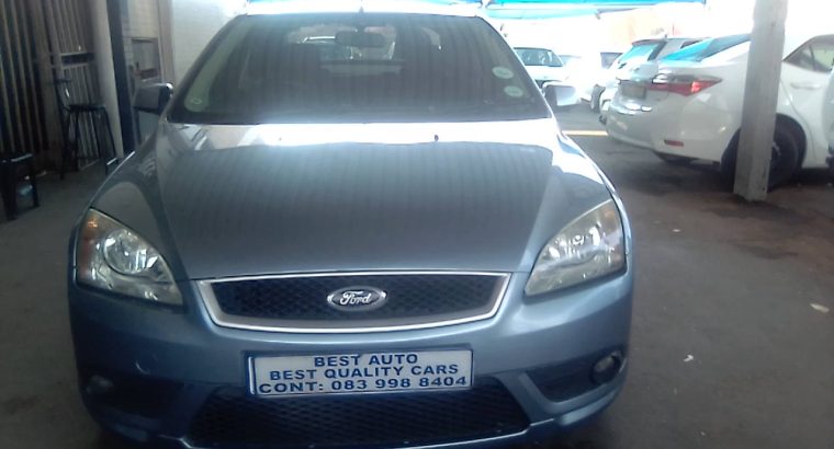 Pre-owned 2008 Ford Focus 2.0 Engine Capacity Sedan with Automa