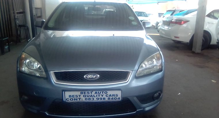 Pre-owned 2008 Ford Focus 2.0 Engine Capacity Sedan with Automa