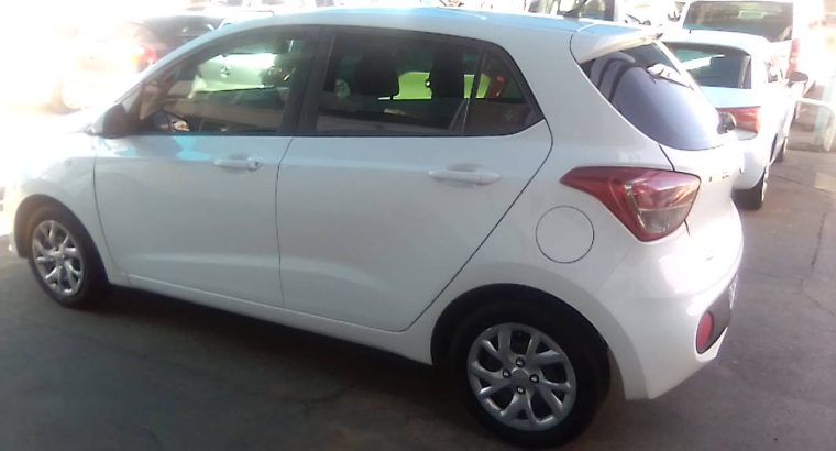Pre-owned 2018 Hyundai i10 Grand 1.0 Engine Capacity with Manu