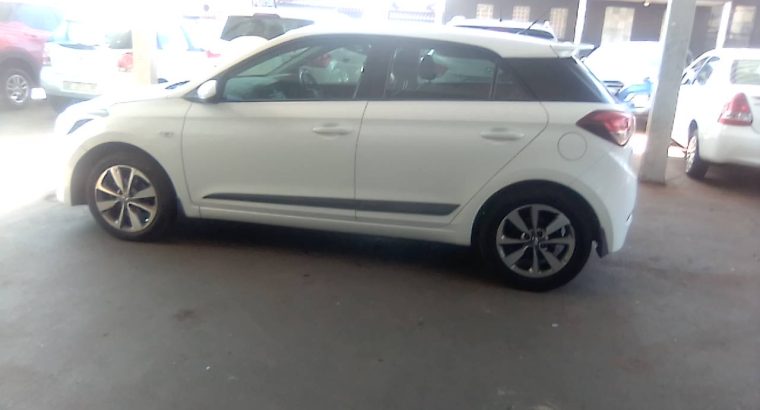 Pre-owned 2017 Hyundai i20 1.4 Engine Capacity with Manuel Transm