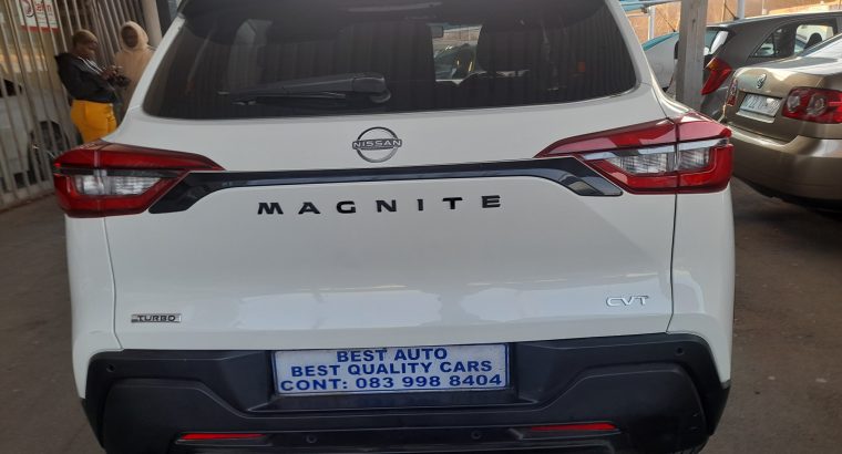 Pre-owned 2024 Nissan Magnite 1.0 Engine Capacity SUV with Manue