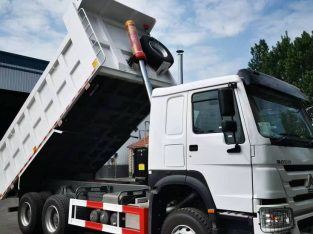 10m³ TIPPER TRUCK FOR HIRE WITH OPERATOR