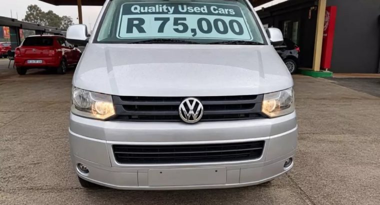 2013Volkswagen Transporter 2.0TDI LWB Crewbus.