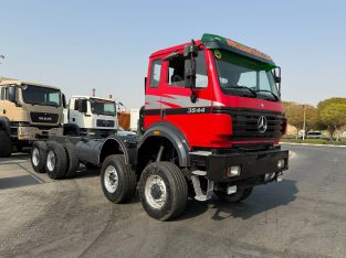 MERCEDES BENZ 3544 LONG CHASSIS TRUCK 8X6